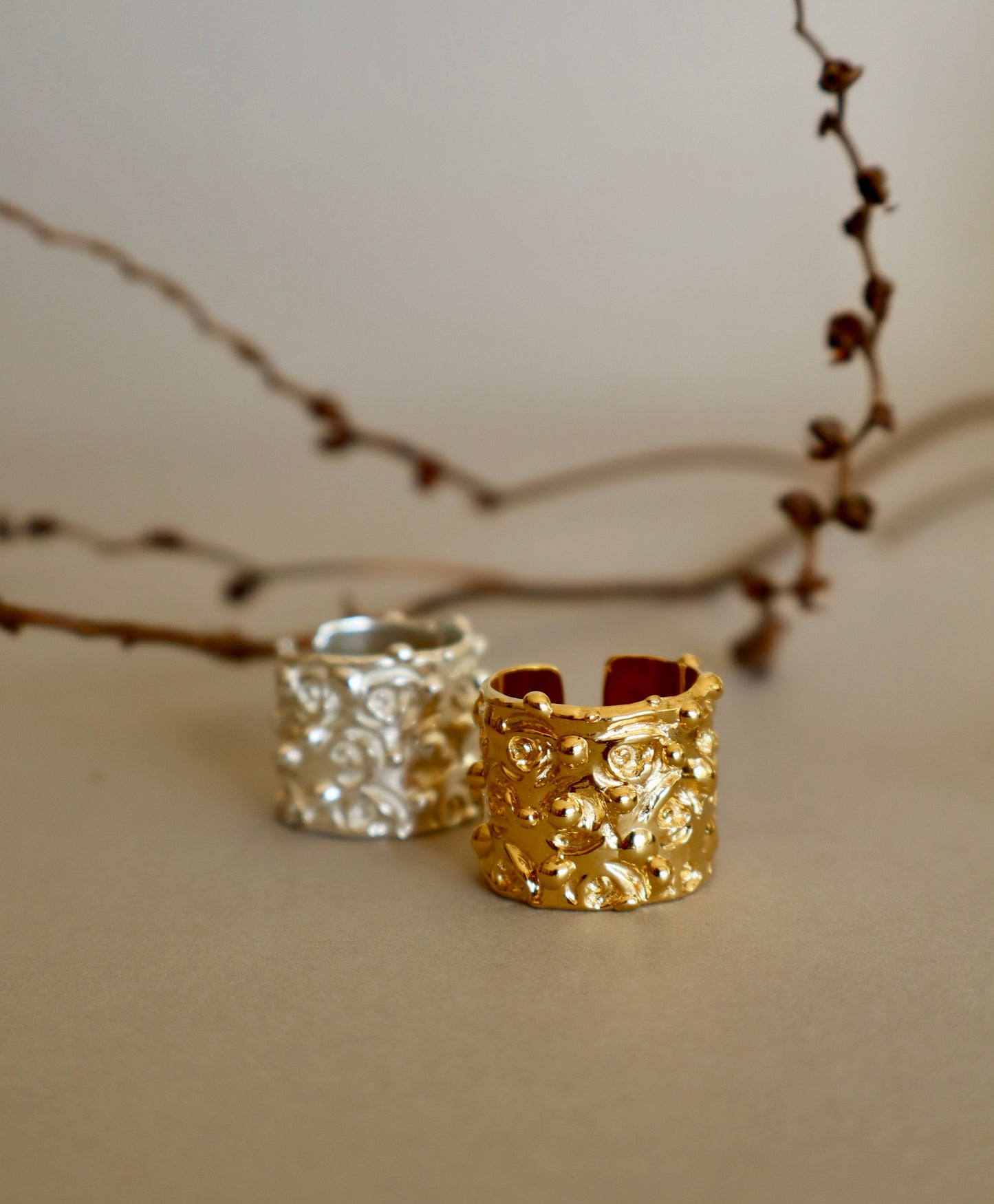 Anillo Rosas